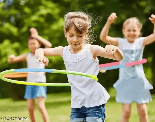 Kid learning hula hoop online in Mumbai